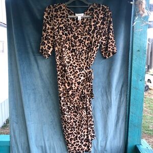 Motherhood Maternity Leopard Print Wrap Dress size XL